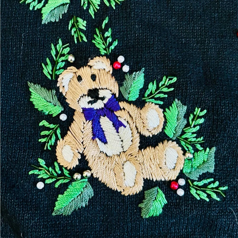 Victoria Jones Woman Sz 3x Black Cardigan Vest with Embroidered Holiday Design